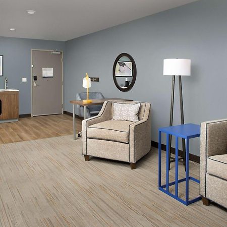Hampton Inn Warroad, Mn Dış mekan fotoğraf